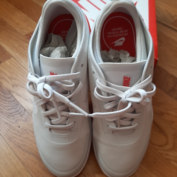 Wmns Nike Amixa size 6 - Picture 4 of 4